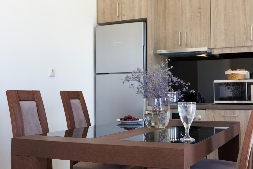 Nema Villas Katomerion Bilik gambar
