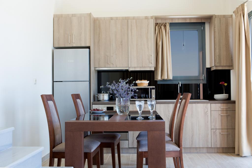 Nema Villas Katomerion Bilik gambar